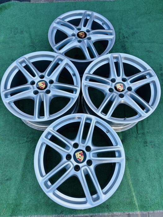 Диски різноширокі 5/130 R19 Porshe Panamera з датчиками тиску
