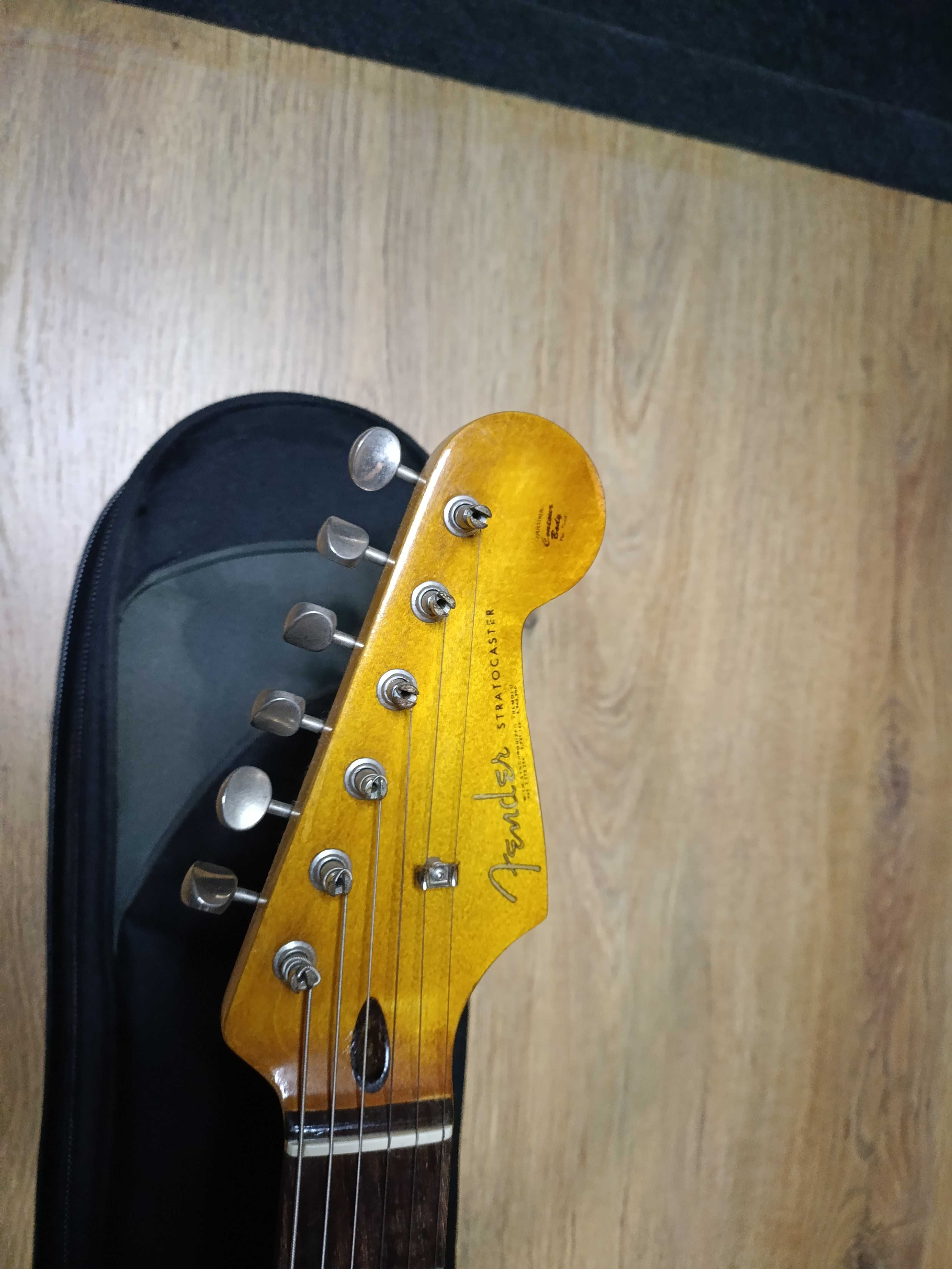 Stratocaster Classic Vibe 60´s com vários upgrades