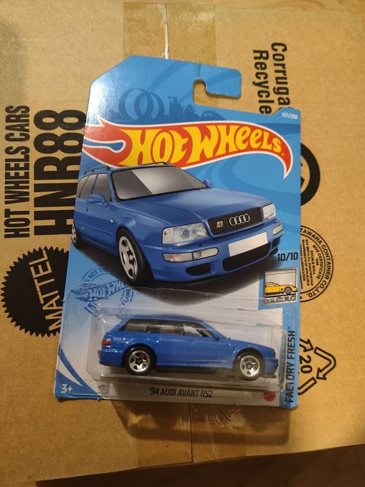 '94 Audi Avant RS2 80 B4 Quattro Blue Sport Long Card Hot Wheels rs6