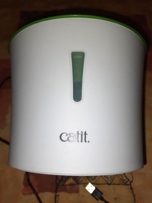 Catit фонтанчик для котиків чи собачок