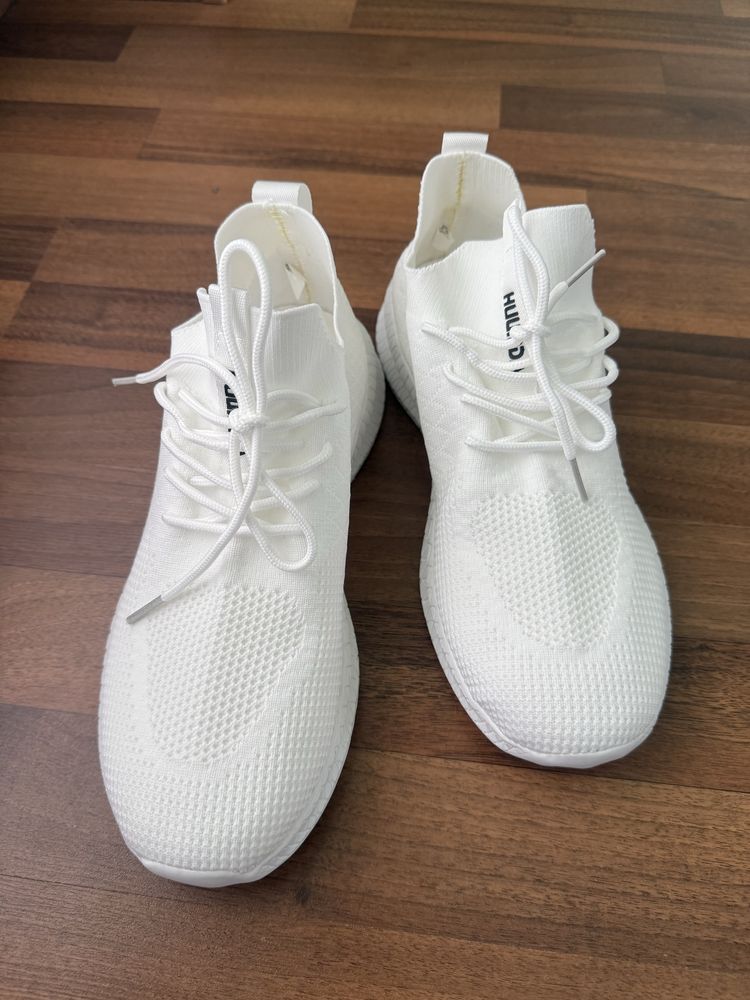 Buty sportowe białe męskie 42