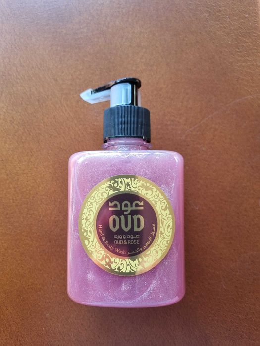 Oud & Rose Hand & Body luksusowe mydło w płynie do mycia rąk i ciała