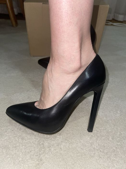 Туфлі жіночі L’Carvari, 35 р