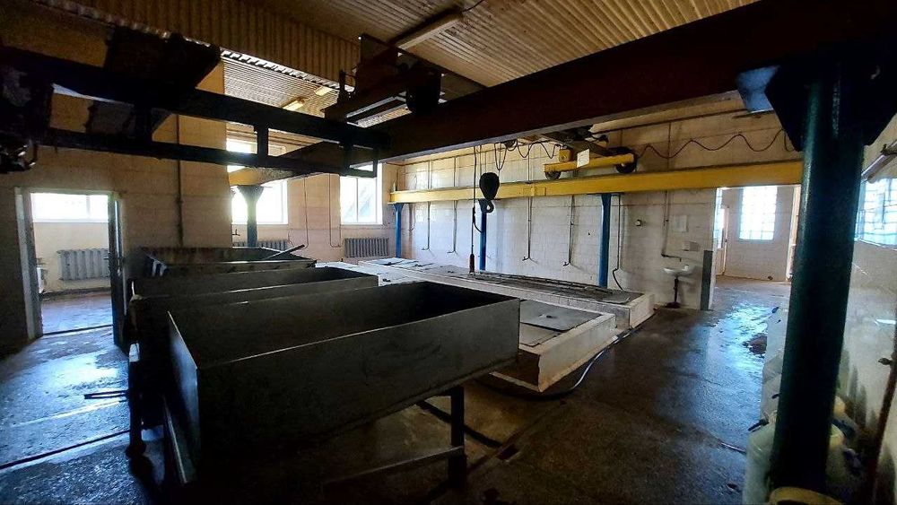 Виробничо-складський комплекс 2900 м2 з морозильними камерами 1100 м3