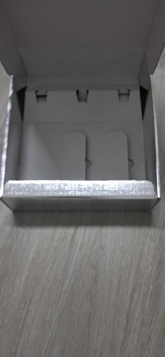 Caixa de Cabaz Prateada (lote)