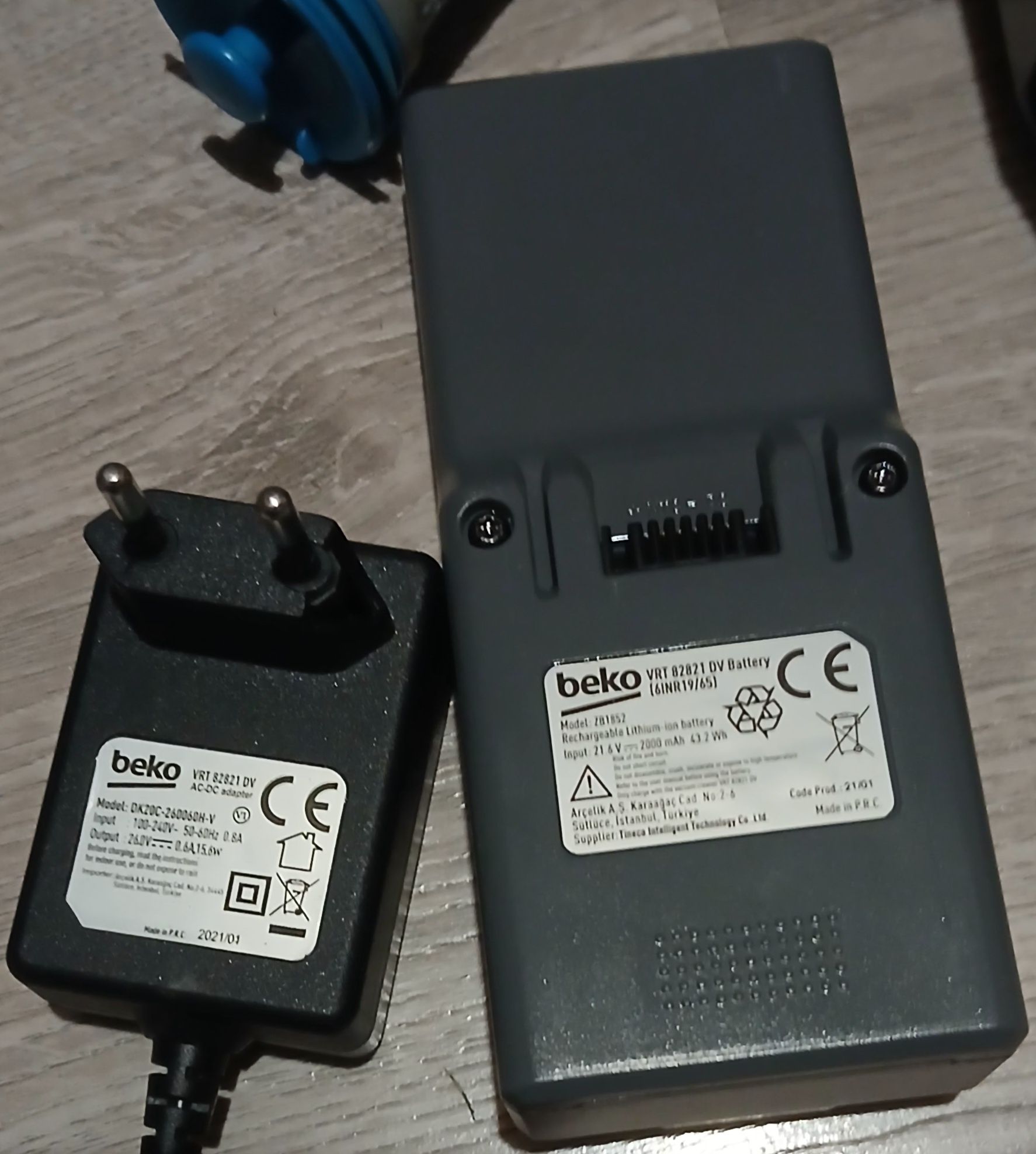 Odkurzacz pionowy Beko PractiClean VRT82821DV.