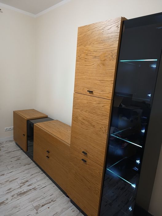 Meble bydgoskie dębowe komoda regał czarne szkoło