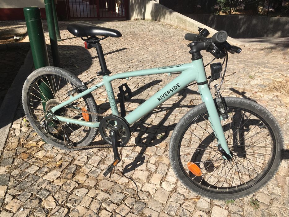 Bicicleta de trekking criança