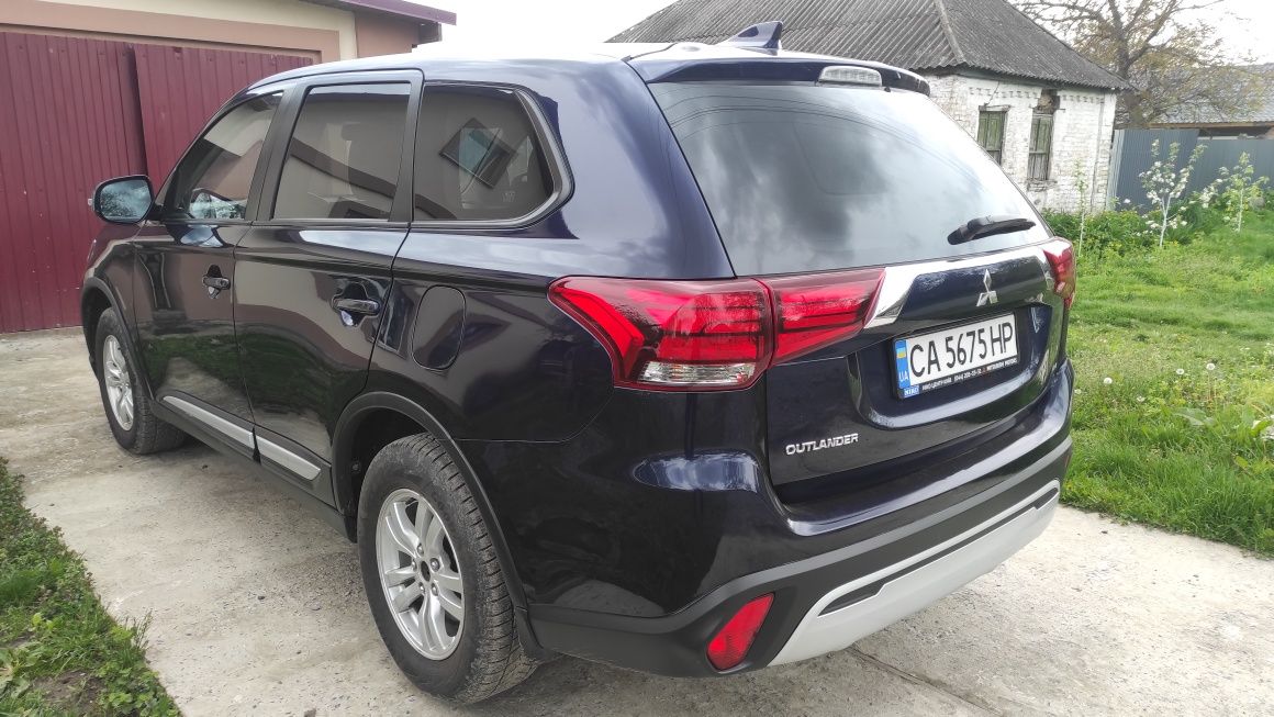 Mitsubishi Outlander 2019