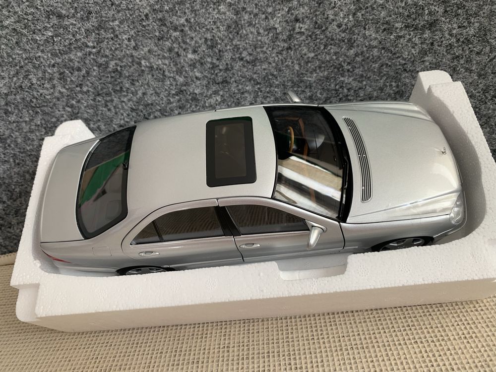 Mercedes-Benz S-Class S55 AMG (2000) z Norev > Scala 1:18