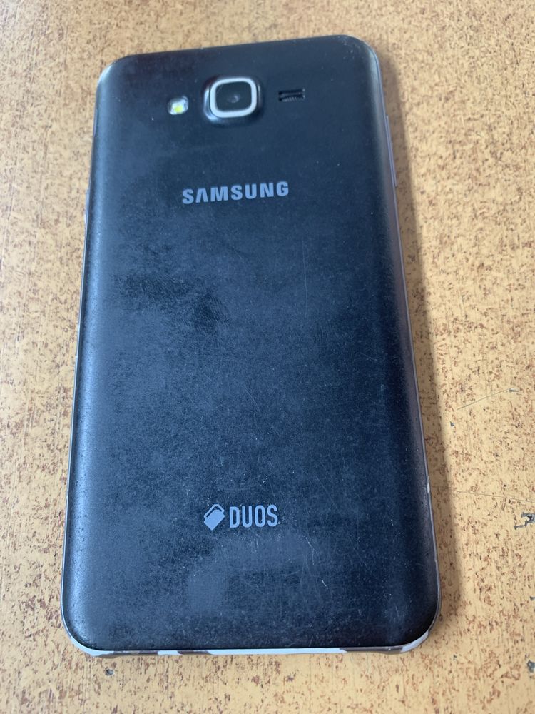 Samsung Galaxy J7 J700H