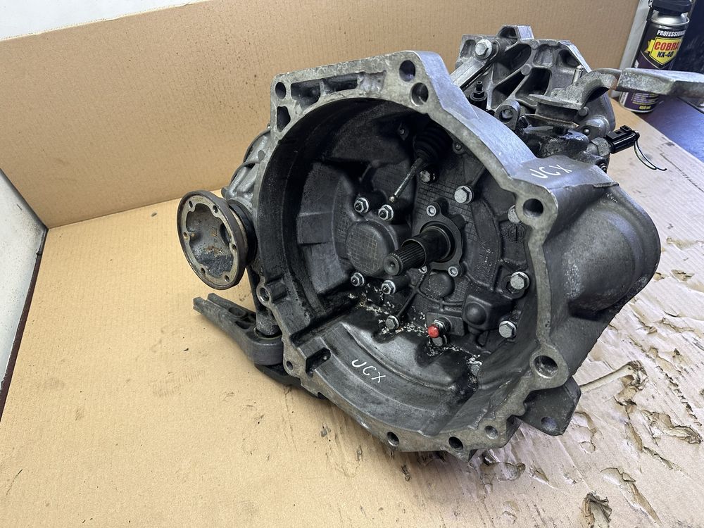 КПП Коробка JCX/1.9 Volkswagen Golf Plus Passat B6 Golf 5 Seat 1.9