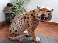 Leopardo de cerâmica em muito bom estado