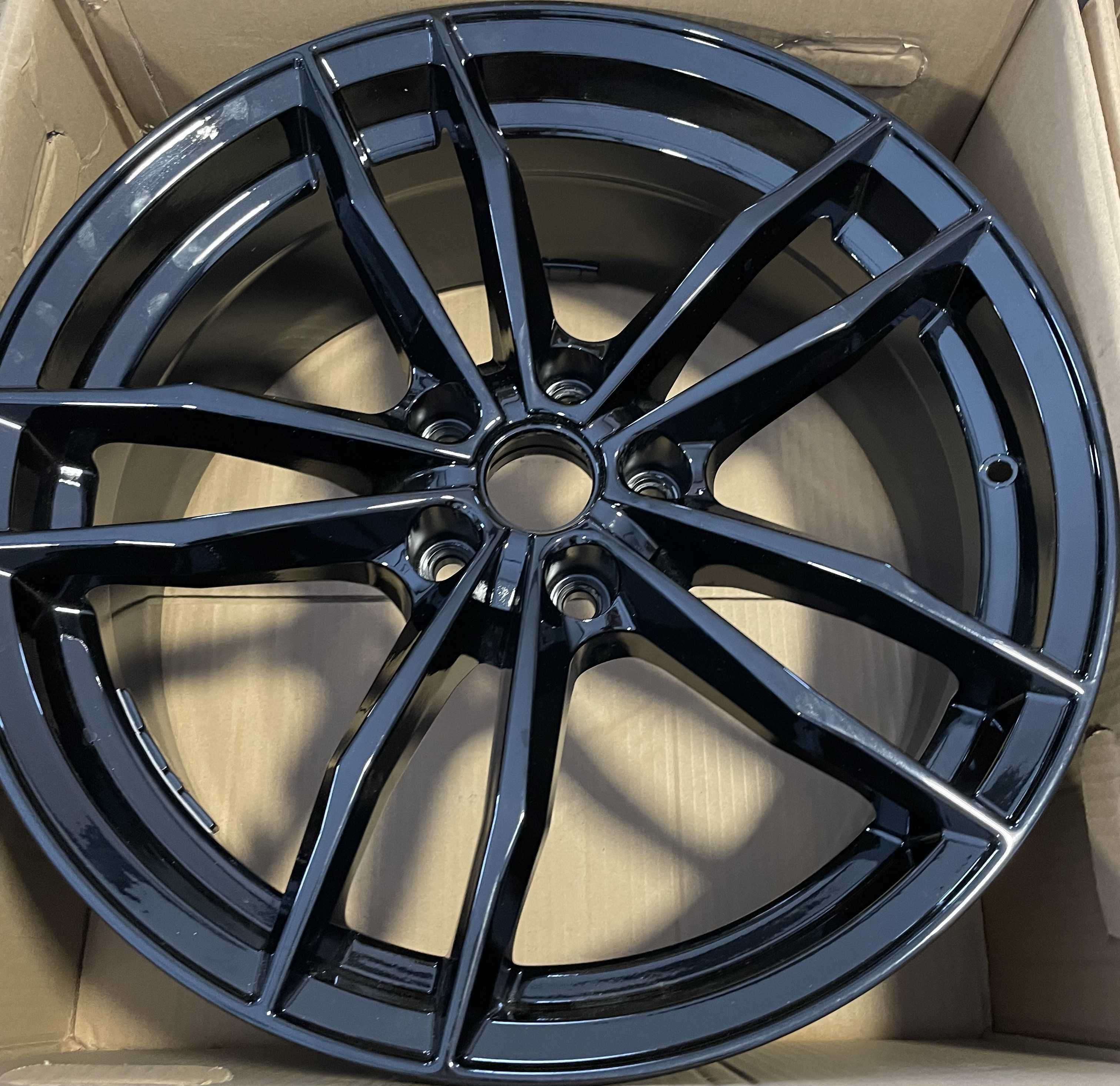 4x Felga Alu GMP Italia Swan 5x114.3 8x19 ET35 64.1 / 5074