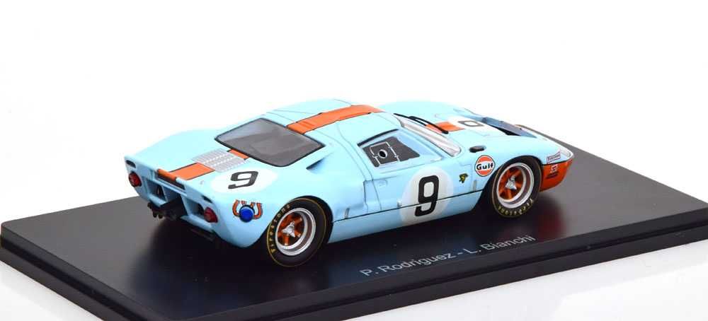 1/43 ford gt40 winner 24h le mans 1968 (spark)