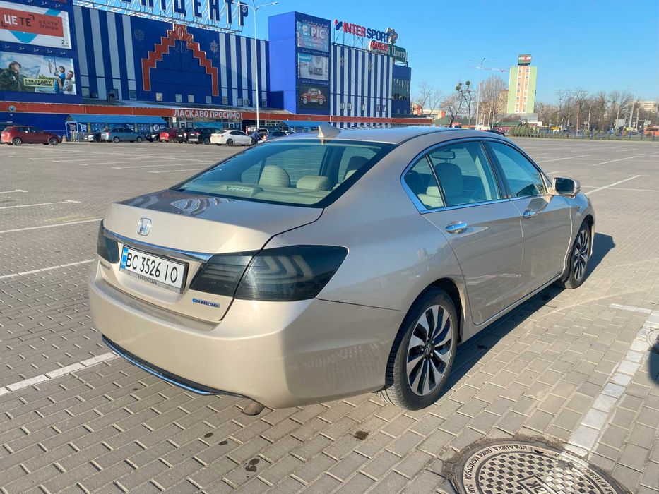 Автомобіль Honda Accord