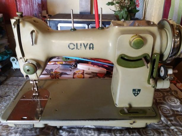 Maquina de Costura Oliva CL-46 ziguezague