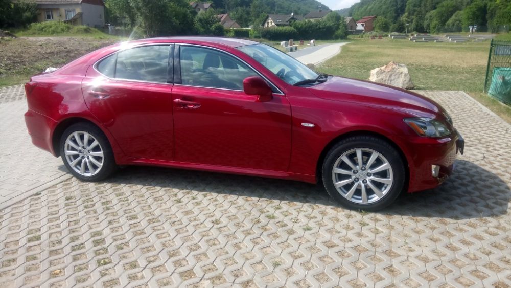 Lexus IS 220 Szyba drzwi prawy przód i tył oraz części do drzwi prawyc