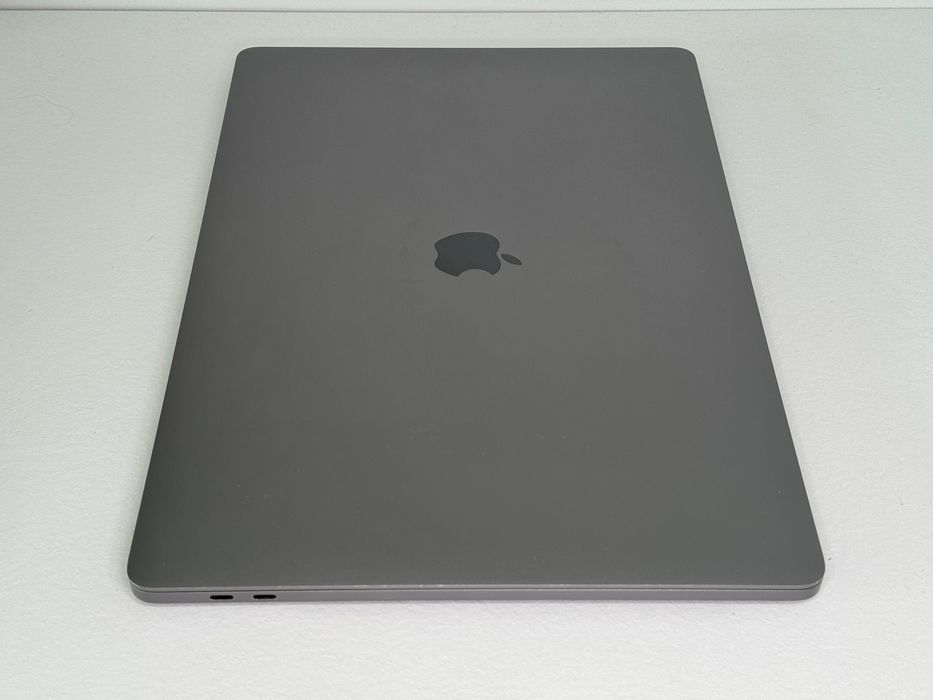 MacBook Pro 16 (A2141) - i7/32GB/512GB - faktura VAT 23%