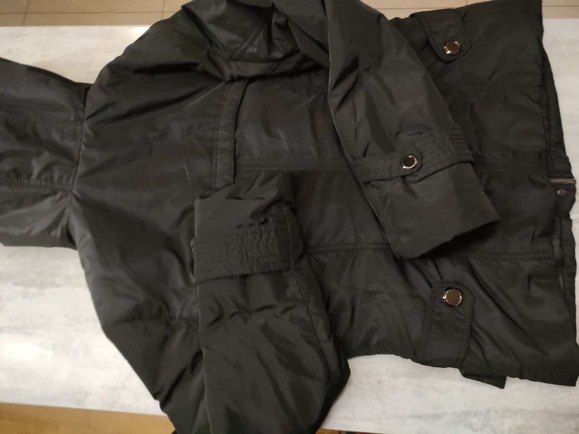 Włoska  kurtka damska firmy LUO LUO rozm 40 -42. M/XL