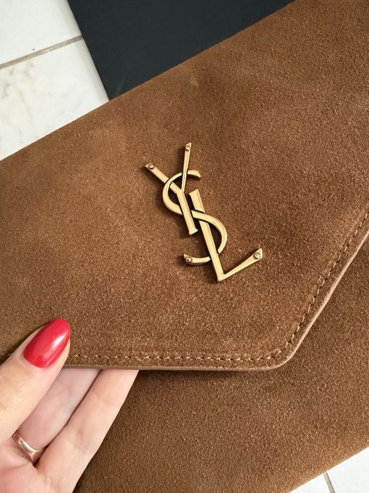 Torebka Yves Saint Laurent zamszowa