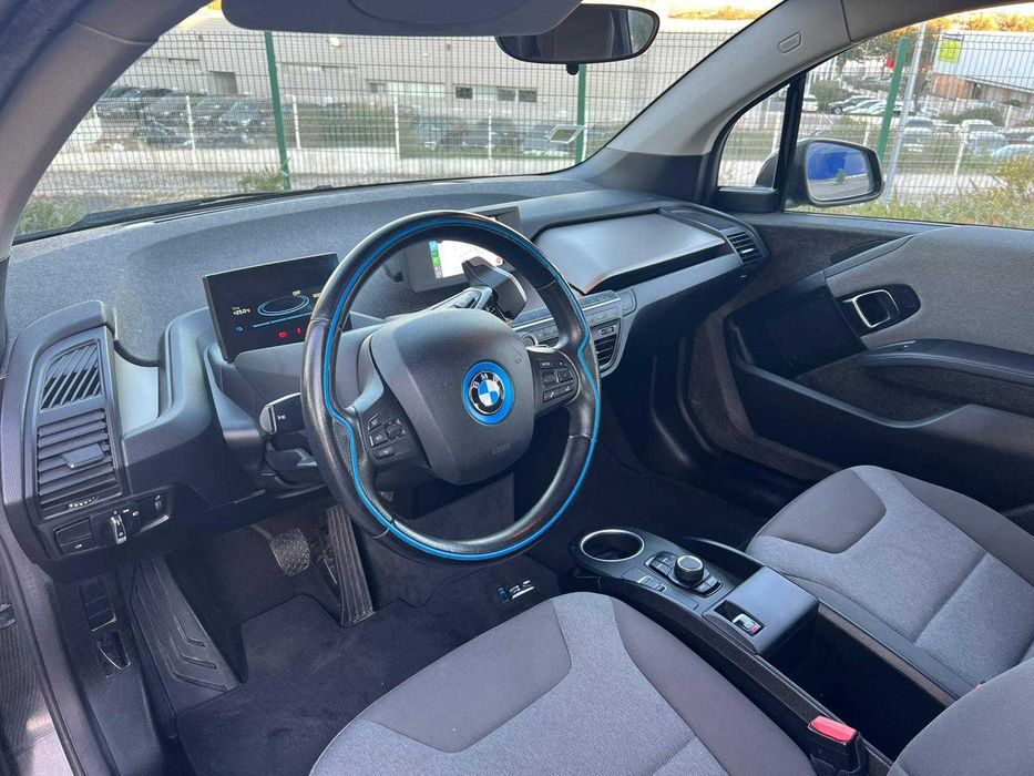 BMW i3 120ah - Garantia 12/2027 ou 160.000kms - Revisões Marca