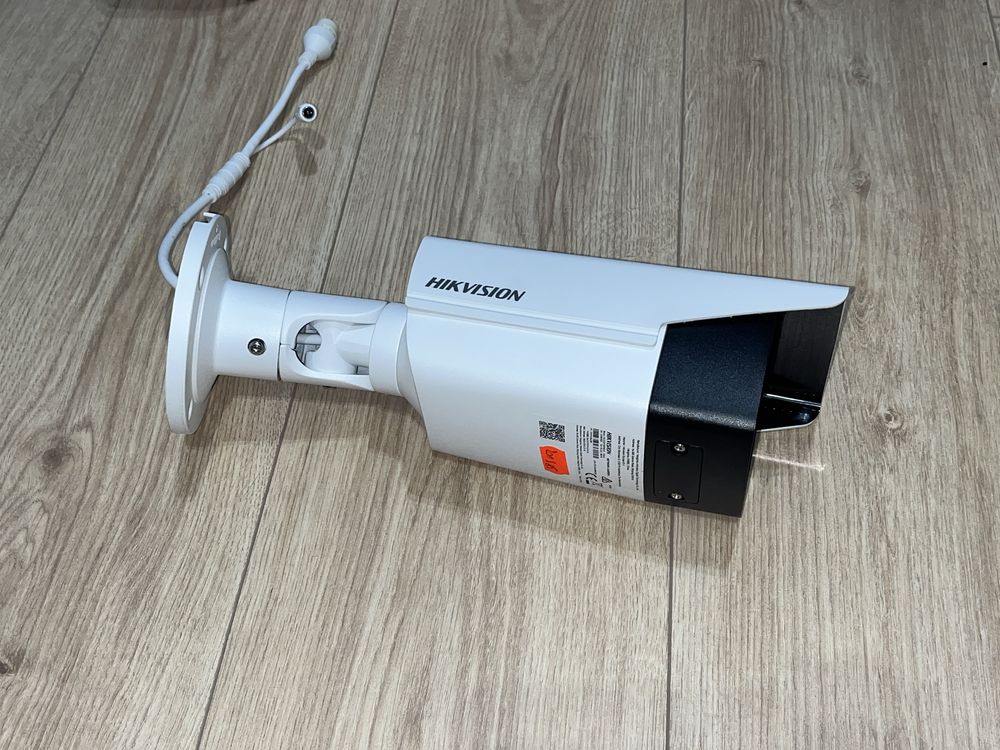 Kamera monitoringu Hikvision Exir Bullet 2MP DS-2CD2T25FWD-I5
