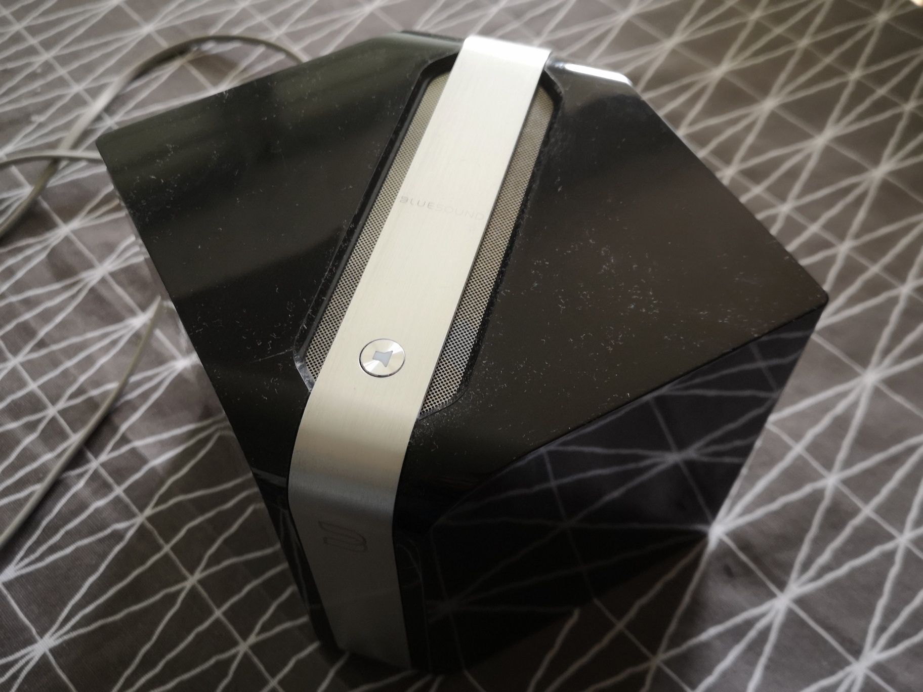 Bluesound node n100. Streamer.