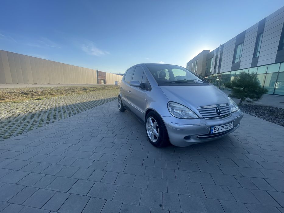 Машинка в доброму стані на автоматі