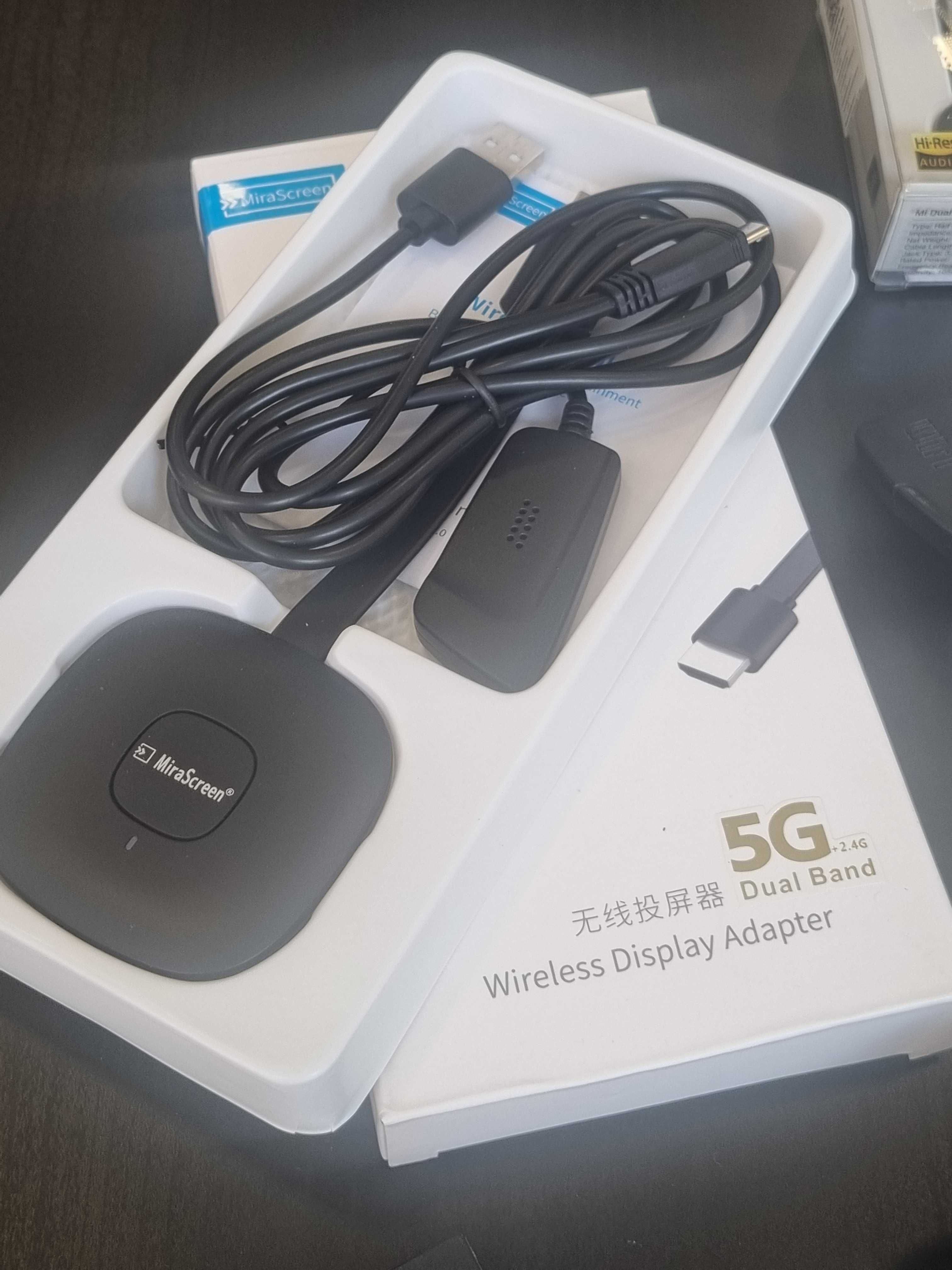 Acessórios HDMI/USB/Adaptadores + Teclado + Wireless Display - 20 €