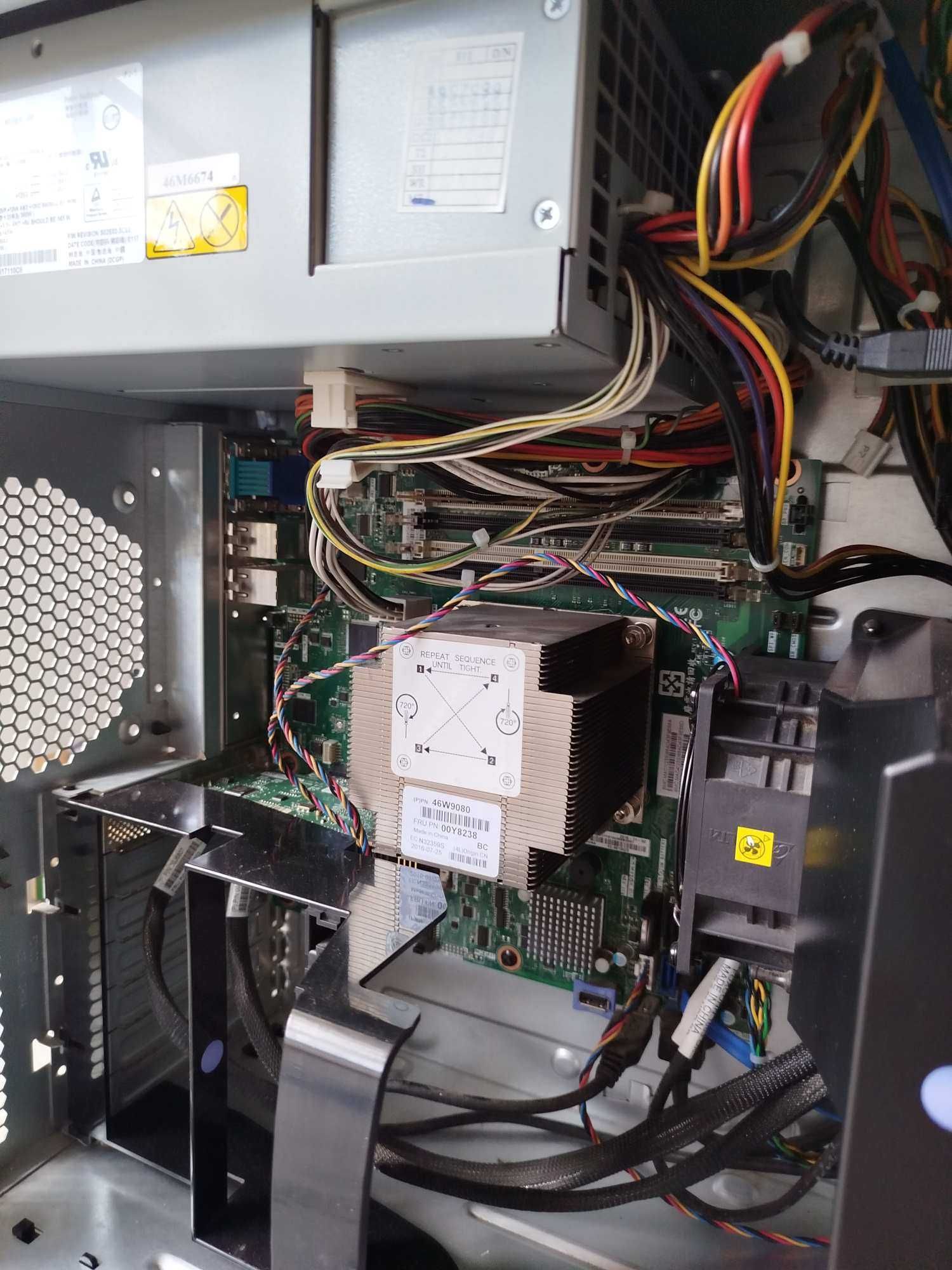 2 Servidores Lenovo System X3100 M5