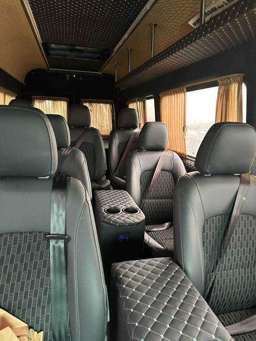 Пасажирські перевезення. Перевезення посилок.