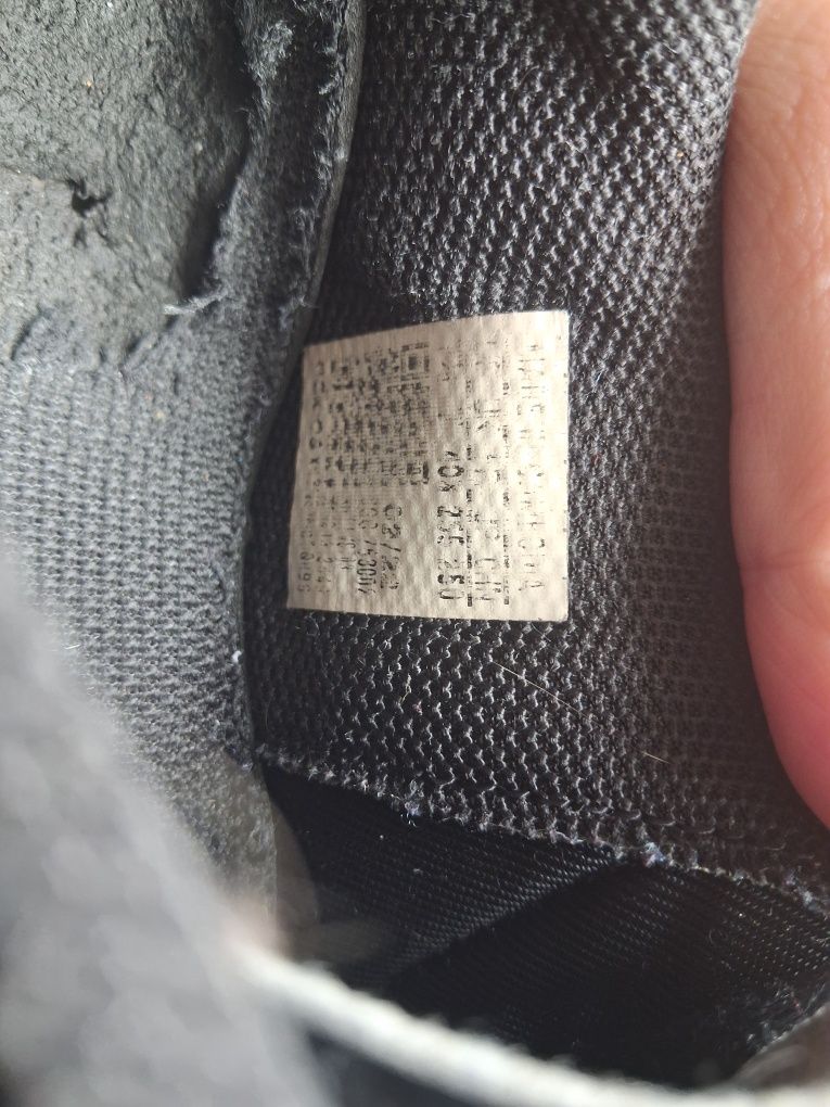 Продам сороконожки Adidas Goletto 40 размер 25.5 см