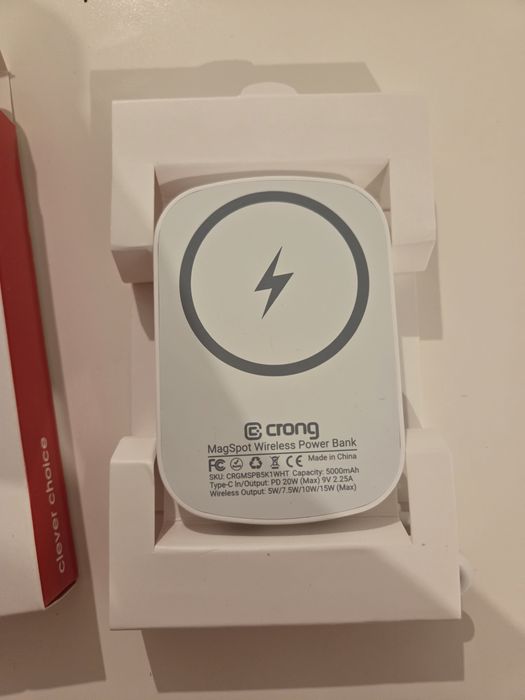 NOWY Powerbank Crong MagSpot Ultra Slim MagSafe o pojemności 5000mAh