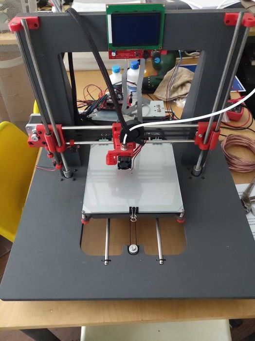 Impressora 3D iTopie (tipo Prusa i3)