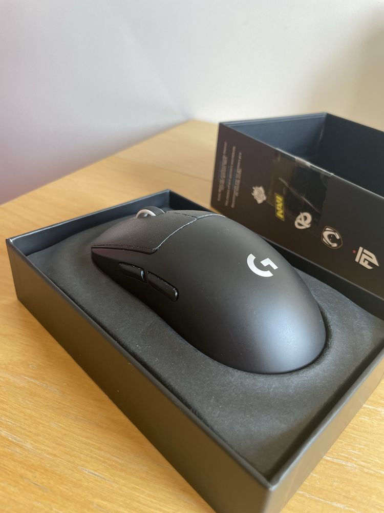 LOGITECH G PRO X Superlight 2 Lightspeed