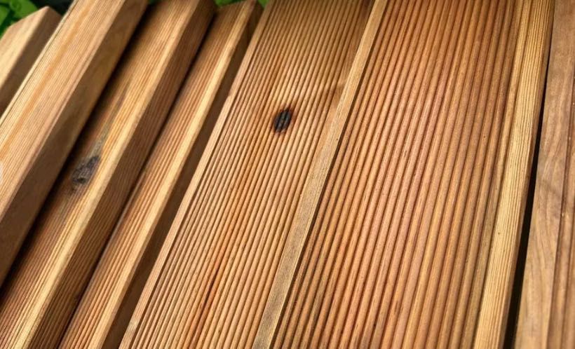 Deska tarasowa sosnowa impregnowana ciśnieniowo–28x120mm-Skład Drewna