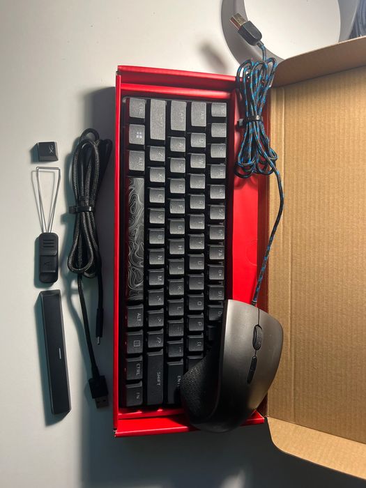 teclado mecânico hyperx + rato legion