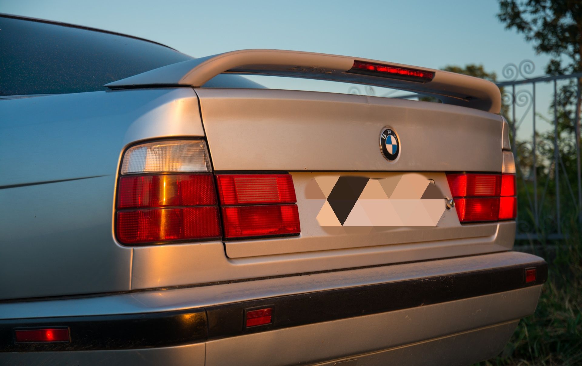 Спойлер bmw e34 AC Schnitzer, Hella KG Hueck