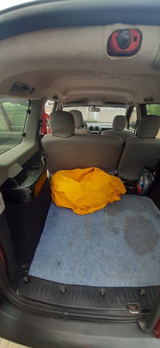 Logan MCV Логан універсал