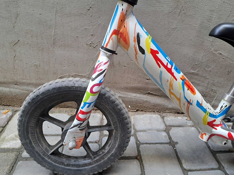 Беговел детский двухколесный