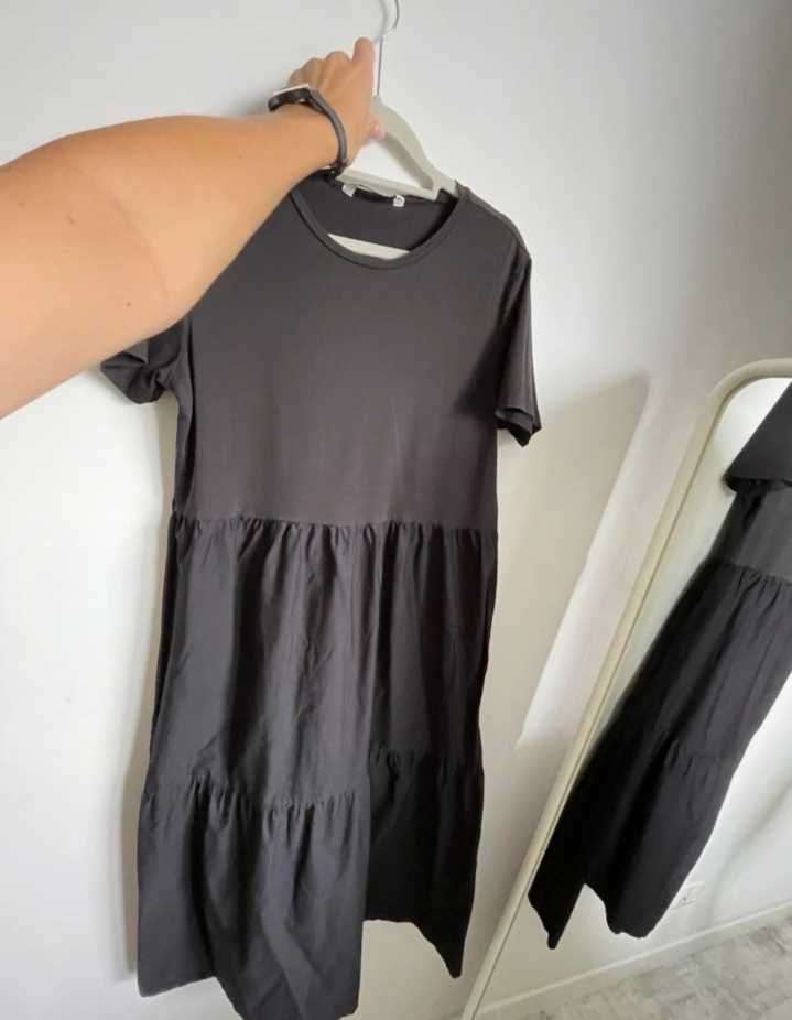 Stradivarius czarna długa maxi sukienka z falbanami baby Doll M/L