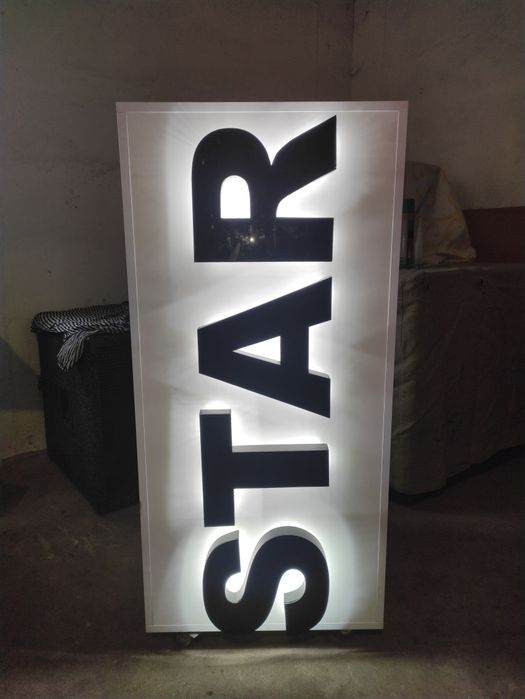 Стіл, тумба з LED підсвіткою для бізнесу