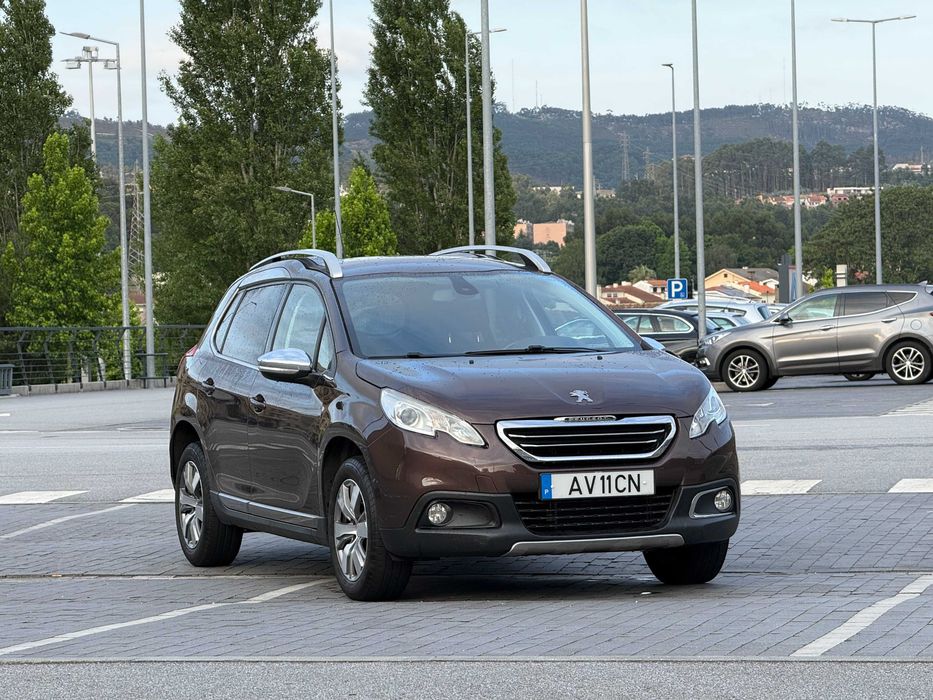 Peugeot 2008 1.2 VTi Allure (2014) – 120.000 km
