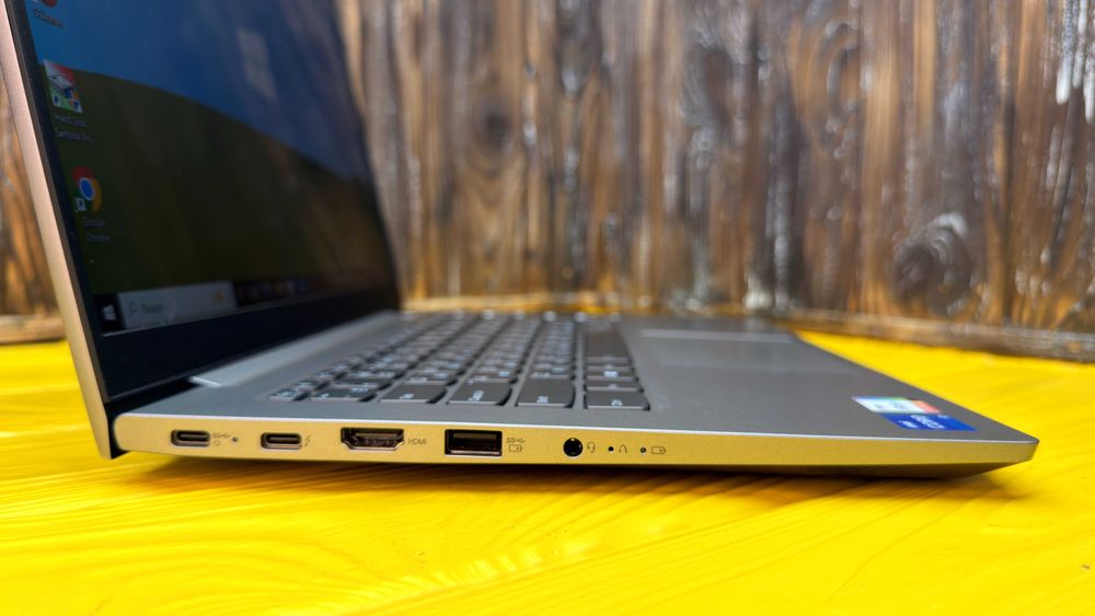 Потужний Офісний Ноутбук з Сенсорним Екраном Lenovo Thinkbook 14 G2