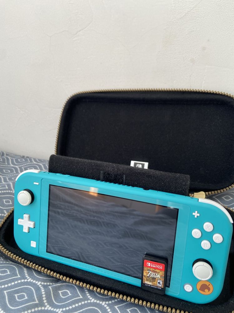 Konsola Nintendo Switch Lite + Zelda BoW