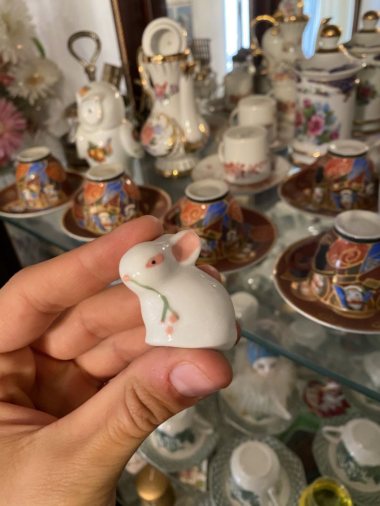 Coelhos porcelana