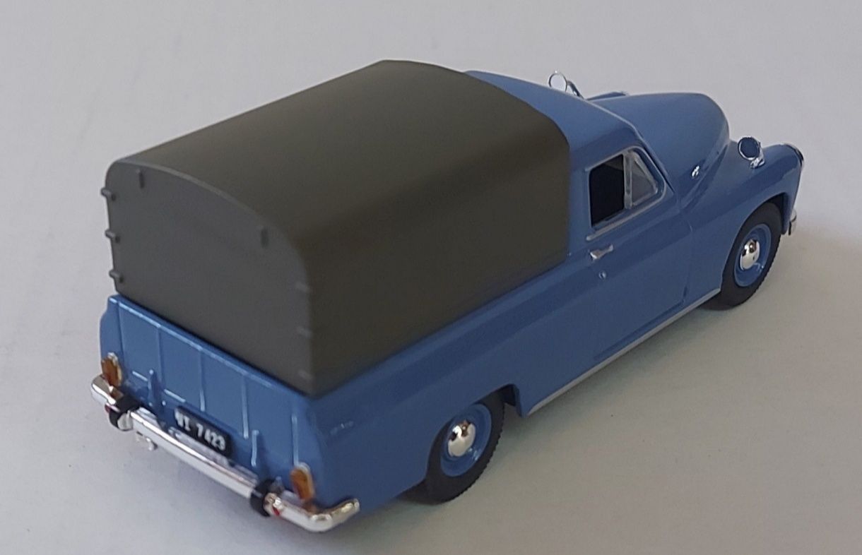 Warszawa 203P Legendy FSO skala 1:43