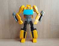 Vintage duża action figurka Bumblebee *Transformers*. Hasbro 2015