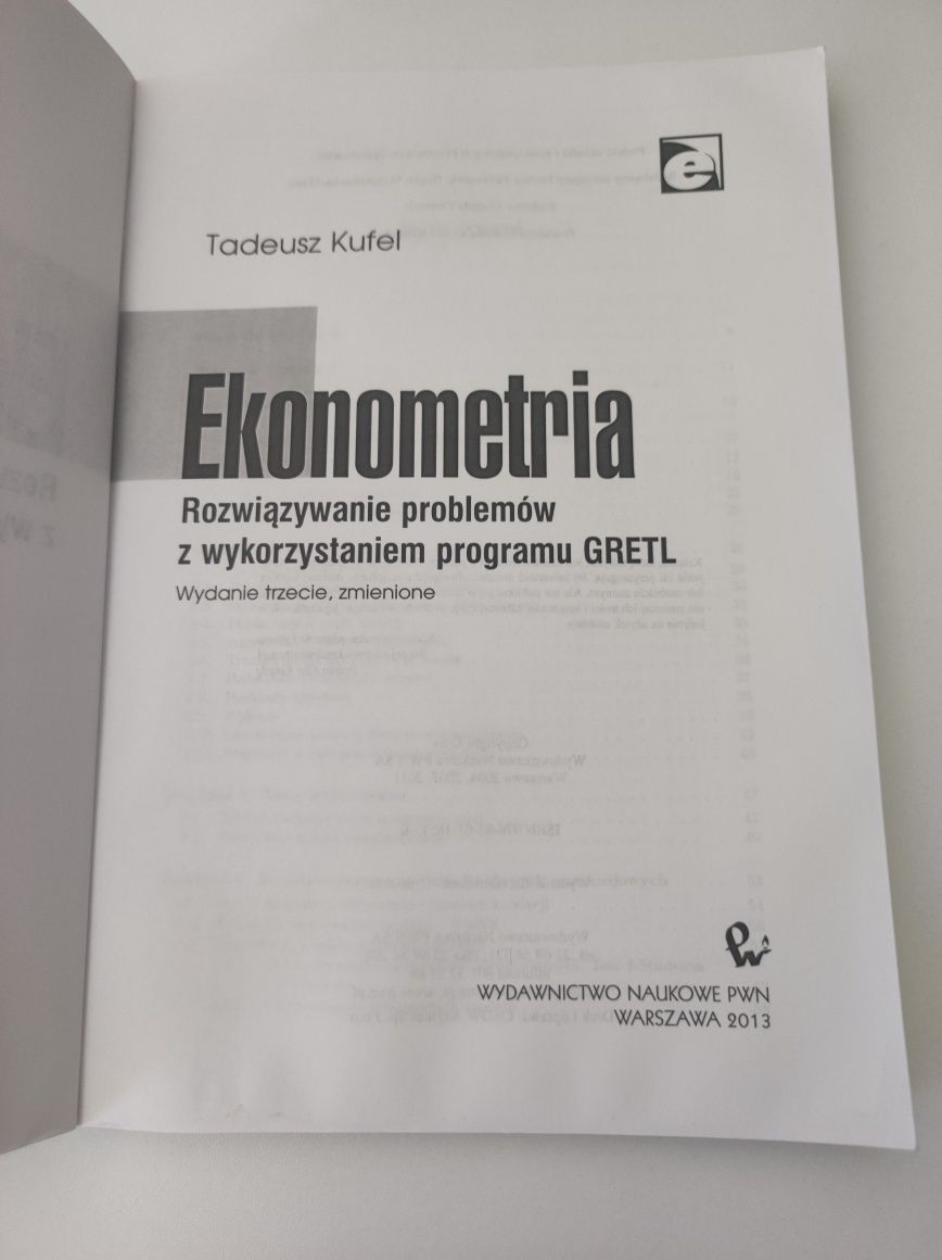 Ekonometria. Rozwiązywanie problemów z wykorzystaniem programu Gretl